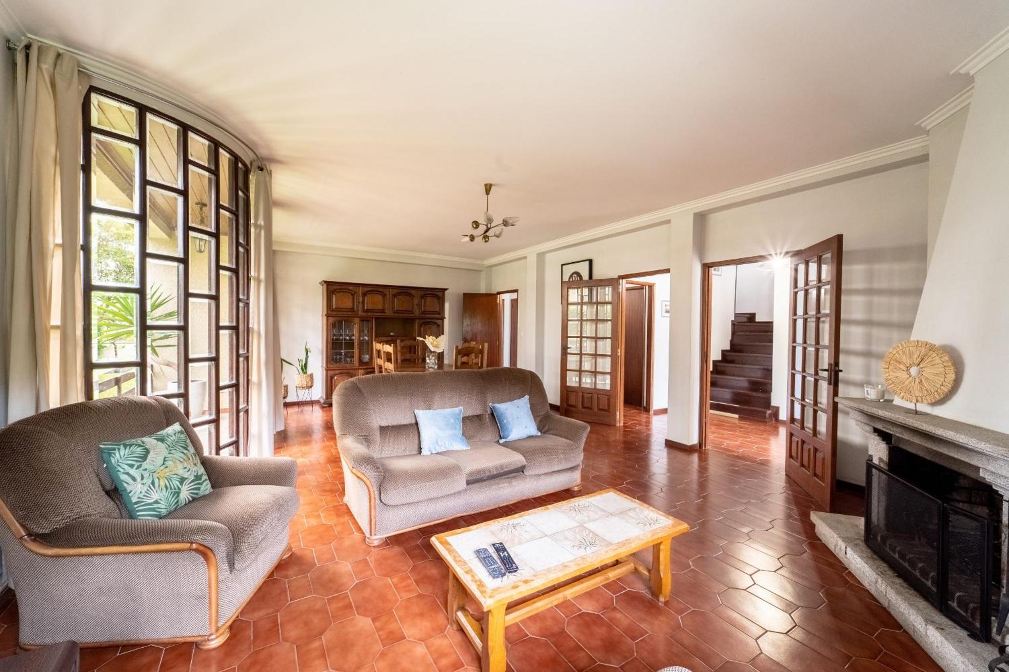 Amorosa Villa, 500M From The Beach By House And People Екстер'єр фото
